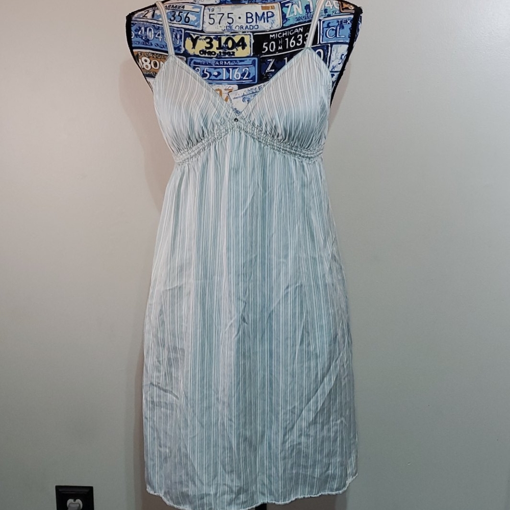 Vintage Victoria Secret 100% silk slip/nighty